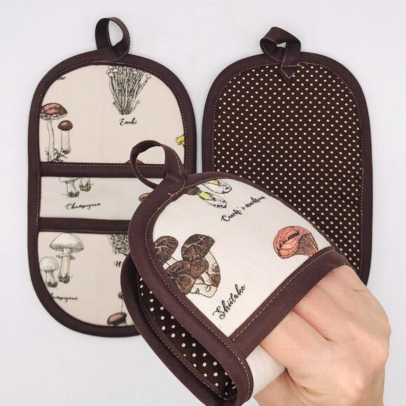 Finger Hotpad, Neutral Mushrooms, Cottage Core Kitchen, 8.5x5 Inches - Picture 1 of 5